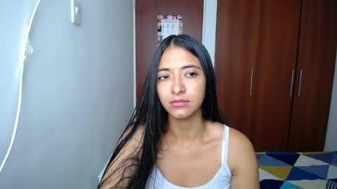 Snapshot of wifhot chatting on 25, 5, 2026 Ilauren online show from 25, 5, 2026