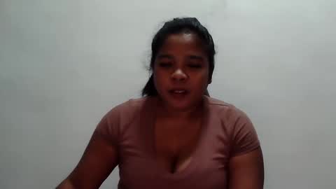 Snapshot of wild_flower_69 chatting on 2, 2, 2026 wild_flower_69 online show from 2, 2, 2026