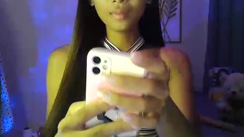 Snapshot of wild_flowerx21 chatting on 11, 1, 2025 Analyn online show from 11, 1, 2025