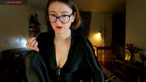 Snapshot of wild_peony chatting on 9, 10, 2025 wild_peony online show from 9, 10, 2025