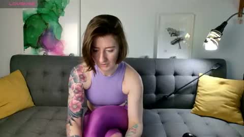 wild_peony online show from 28, 7, 2026