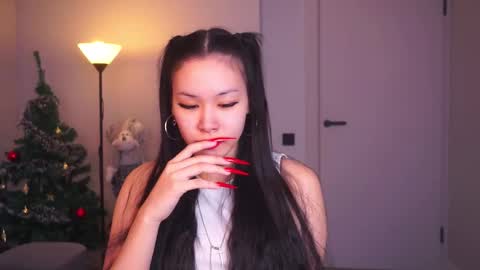 Snapshot of wildabottiglieri chatting on 16, 12, 2025 Kiki online show from 16, 12, 2025