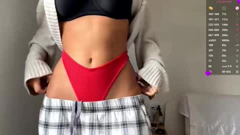 Mia online show from 19, 10, 2025