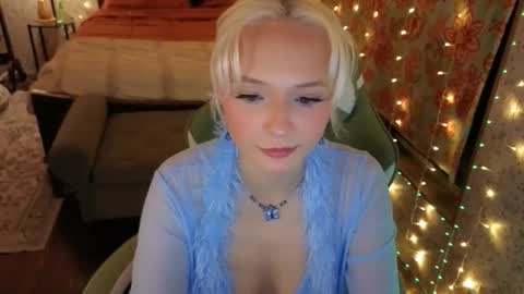 Snapshot of wilddaisy1223 chatting on 9, 4, 2026 Daisy online show from 9, 4, 2026