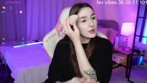 Snapshot of wilder_weinn chatting on 22, 5, 2026 .. alice .. online show from 22, 5, 2026