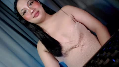 Snapshot of wildest_dream1 chatting on 18, 7, 2026 wildest_dream1 online show from 18, 7, 2026