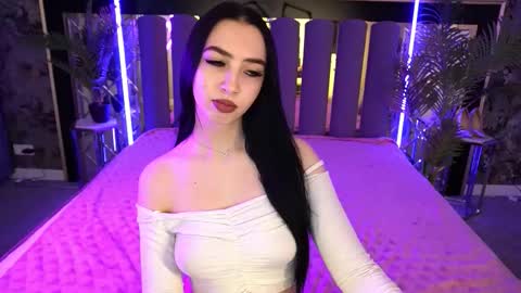 Alena online show from 23, 11, 2025