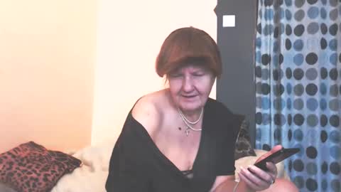 WildRedCat online show from 8, 3, 2026