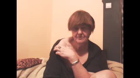 Snapshot of wildredcat chatting on 6, 5, 2026 WildRedCat online show from 6, 5, 2026