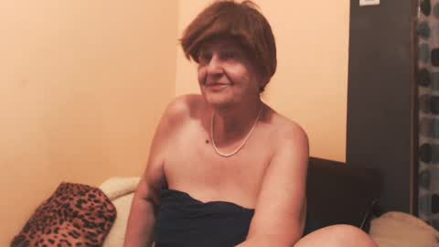 Snapshot of wildredcat chatting on 20, 6, 2026 WildRedCat online show from 20, 6, 2026