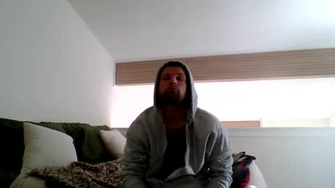 Snapshot of wildrobjr9 chatting on 2, 12, 2025 RobBangz online show from 2, 12, 2025