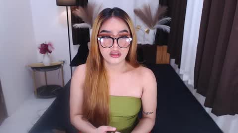 Snapshot of wildsassy0719 chatting on 28, 12, 2024 shea online show from 28, 12, 2024