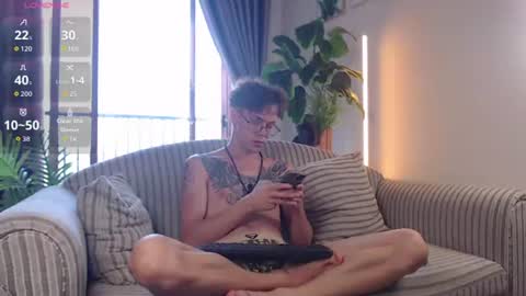 Snapshot of william_henry_a chatting on 27, 6, 2026 William online show from 27, 6, 2026