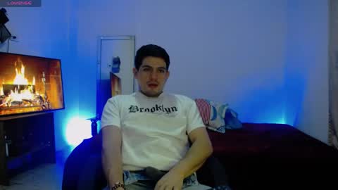 Snapshot of william_steel_ chatting on 23, 4, 2026 William Steel online show from 23, 4, 2026