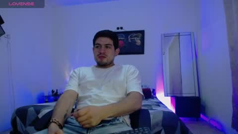 Snapshot of william_steel_ chatting on 6, 5, 2026 William Steel online show from 6, 5, 2026