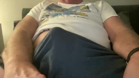 Snapshot of willieb777 chatting on 21, 9, 2025 willieb777 online show from 21, 9, 2025