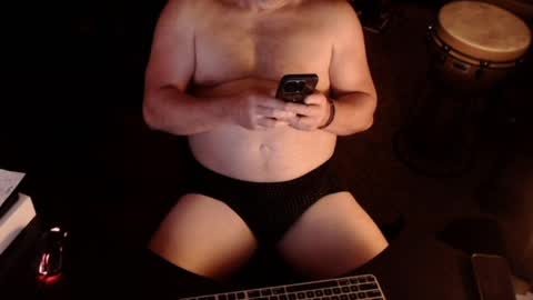 Snapshot of willwill2222 chatting on 27, 5, 2026 John online show from 27, 5, 2026