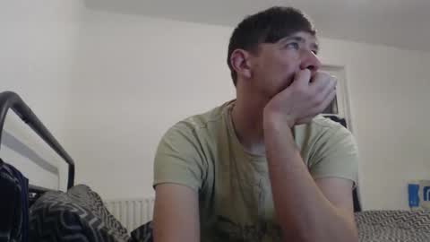 Snapshot of willybewildstone chatting on 16, 11, 2025 willybewildstone online show from 16, 11, 2025