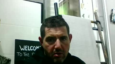 Snapshot of windowpane5 chatting on 12, 11, 2025 windowpane online show from 12, 11, 2025