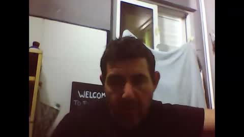 Snapshot of windowpane5 chatting on 17, 12, 2025 windowpane online show from 17, 12, 2025