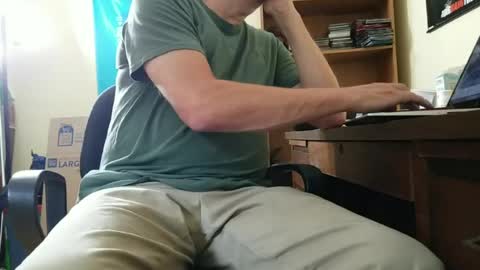 Snapshot of winertzo29 chatting on 5, 7, 2026 Winertzo29 online show from 5, 7, 2026