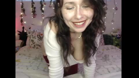 Eevie online show from 28, 4, 2026