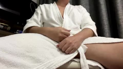 Winniethephoota online show from 16, 12, 2024