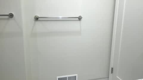 Snapshot of winsome_naked_gentleman chatting on 4, 1, 2025 WInsome online show from 4, 1, 2025