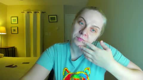 Snapshot of winter_miracle chatting on 17, 2, 2026 Winter Miracle online show from 17, 2, 2026