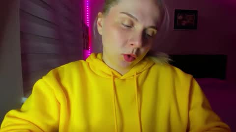 Snapshot of winter_miracle chatting on 25, 2, 2026 Winter Miracle online show from 25, 2, 2026