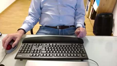 Snapshot of winterfreund99 chatting on 16, 11, 2025 winterfreund99 online show from 16, 11, 2025