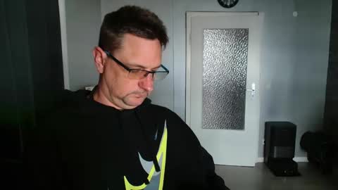 Dirty online show from 16, 4, 2026