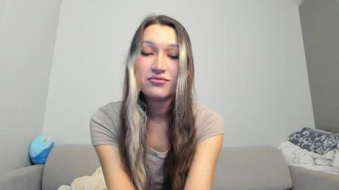 Asylai but you can call me Aila online show from 25, 3, 2026