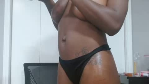 Snapshot of wishhwashy22 chatting on 16, 7, 2026 Chanel online show from 16, 7, 2026