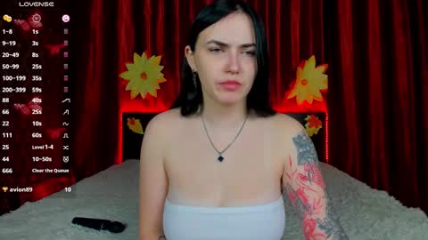 Snapshot of witch_baby_ chatting on 11, 11, 2025 Kira online show from 11, 11, 2025