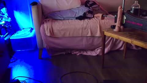 witchbitchmommy online show from 26, 9, 2025