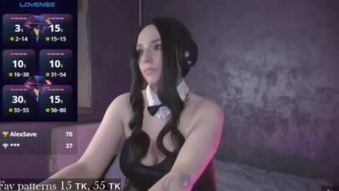 Kiara online show from 12, 2, 2025