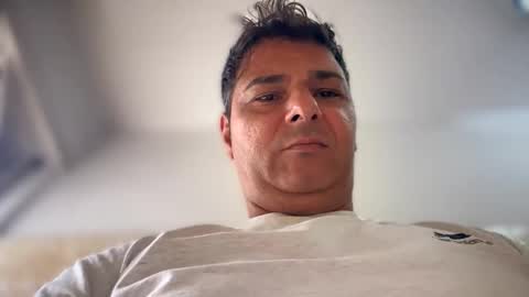 Witebull online show from 24, 9, 2025