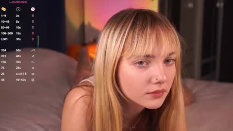 Hollis online show from 3, 11, 2025