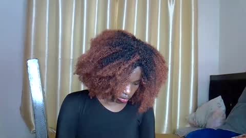 Snapshot of wizzia_khalifa chatting on 10, 2, 2025 girlie o online show from 10, 2, 2025