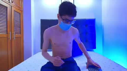 Snapshot of wolfan_sky chatting on 17, 1, 2025 W O L F online show from 17, 1, 2025