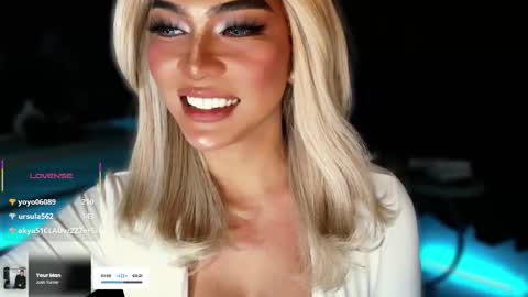 Julia online show from 5, 10, 2025