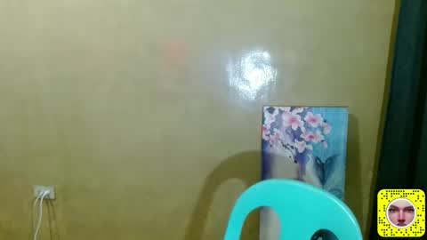 Snapshot of womanyoudream_xoxo chatting on 26, 5, 2026 MADEE XOXO online show from 26, 5, 2026