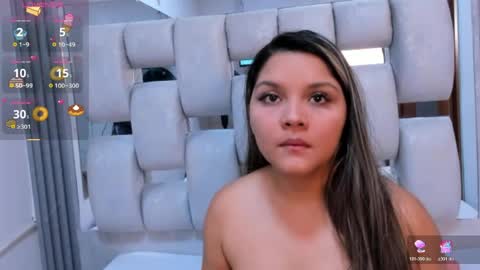 Snapshot of wonderkloe_ chatting on 17, 5, 2026 wonderkloe_ online show from 17, 5, 2026