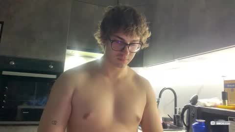 Snapshot of woods_jerk chatting on 6, 11, 2025 Mitya online show from 6, 11, 2025