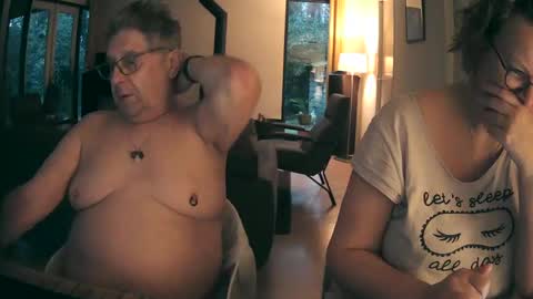 woodwurm and Snoeske online show from 15, 2, 2025