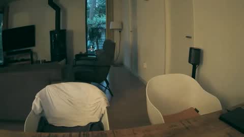 Snapshot of woodwurm chatting on 17, 12, 2025 woodwurm and Snoeske online show from 17, 12, 2025