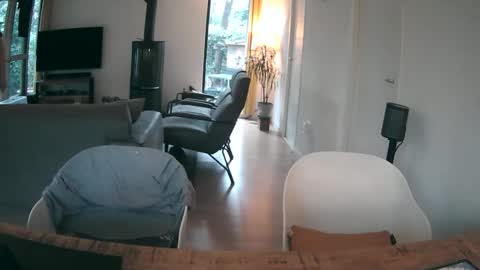 Snapshot of woodwurm chatting on 28, 3, 2026 woodwurm and Snoeske online show from 28, 3, 2026