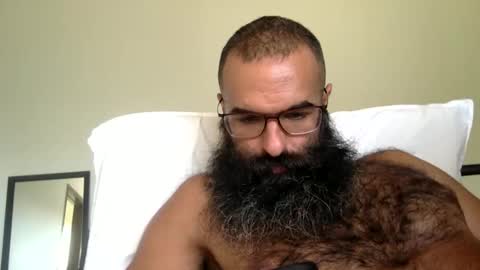 woof_wolf37 online show from 6, 11, 2025