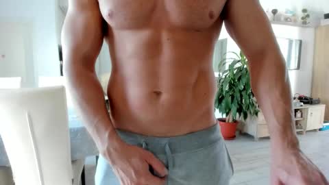 Snapshot of woolfiie chatting on 22, 11, 2025 Wolfie online show from 22, 11, 2025